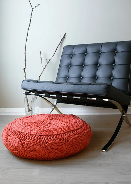 2014001 Cable Knit Footstool Cover