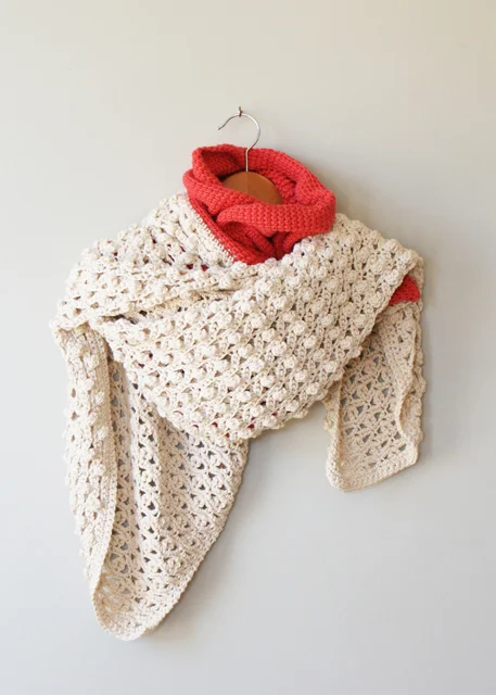 2016010 Woodland Bird Blanket Scarf