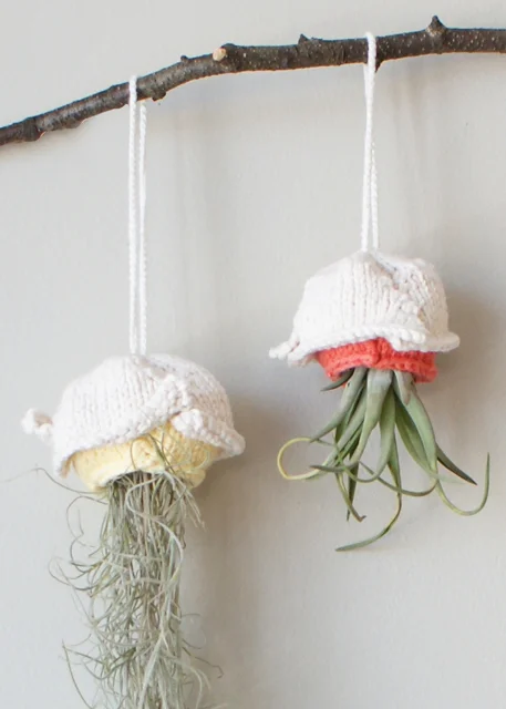 2015011 Origami Rose Air Planter