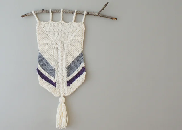 2015015 Chevron Wall Hanging