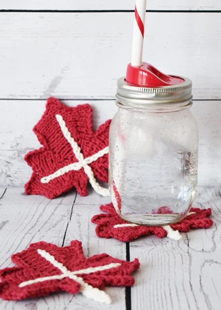 2017003 Maple Leaf Knit Applique