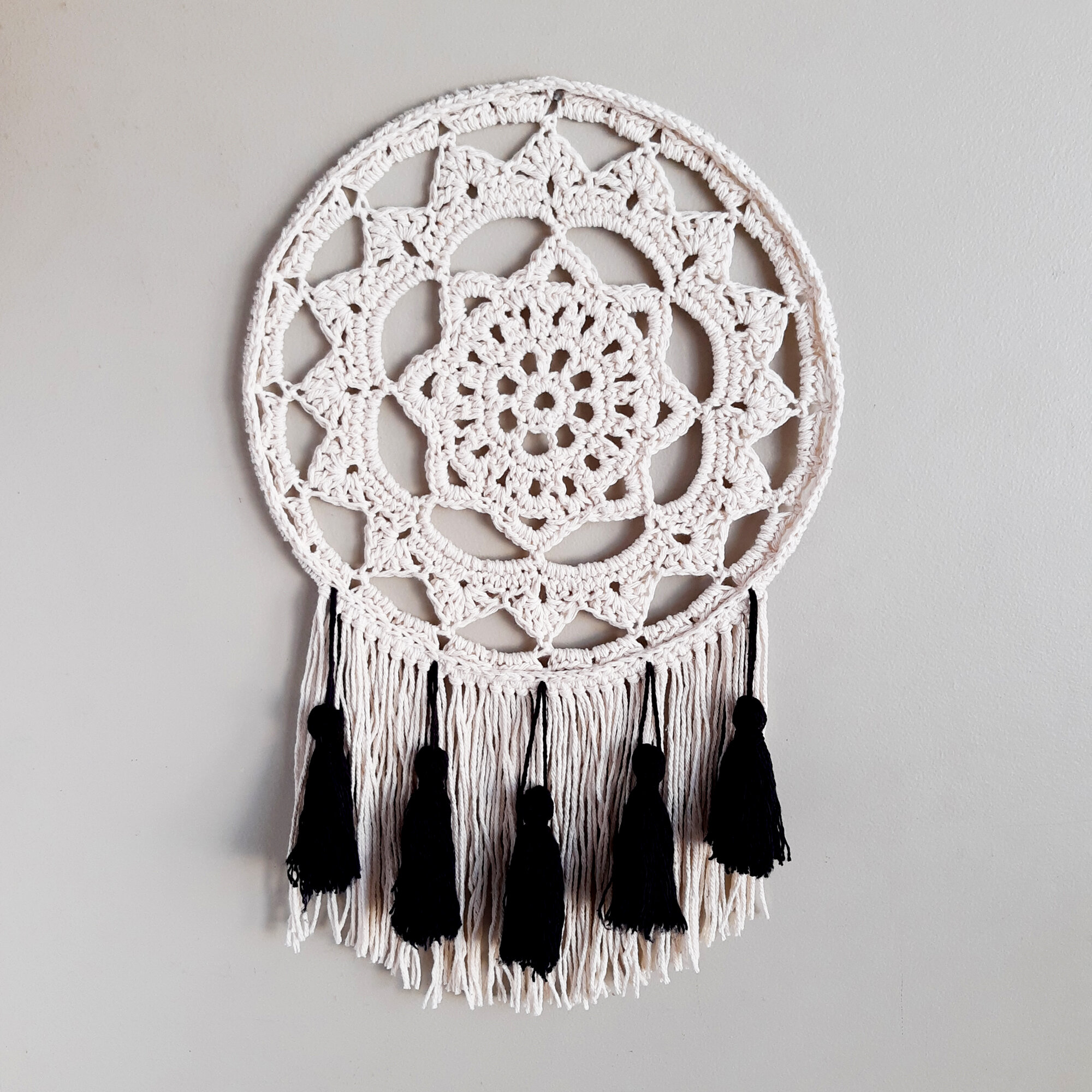 The Dahlia Lampshade Crochet Pattern + Video — Day's Crochet & Knit