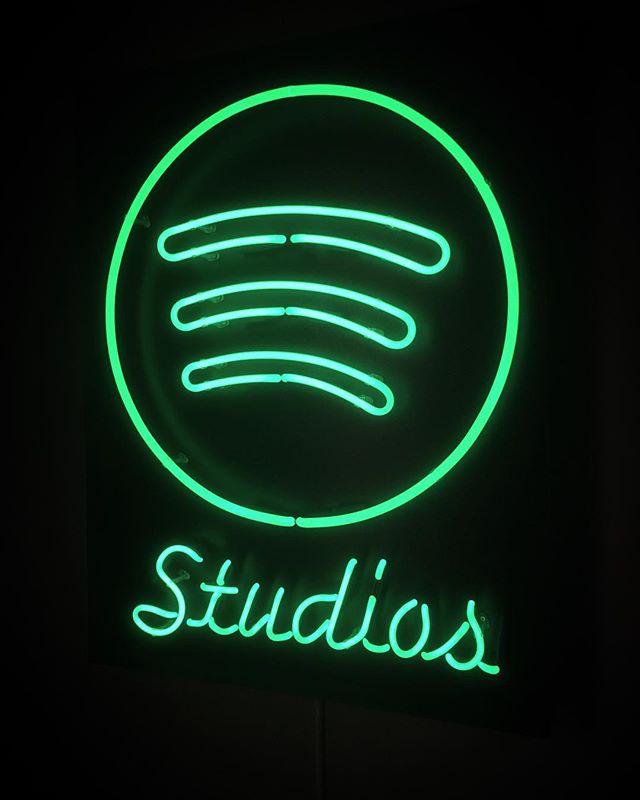 Got to drop in and check out @spotify studios last night with the @sortednoise crew. It was pretty cool.