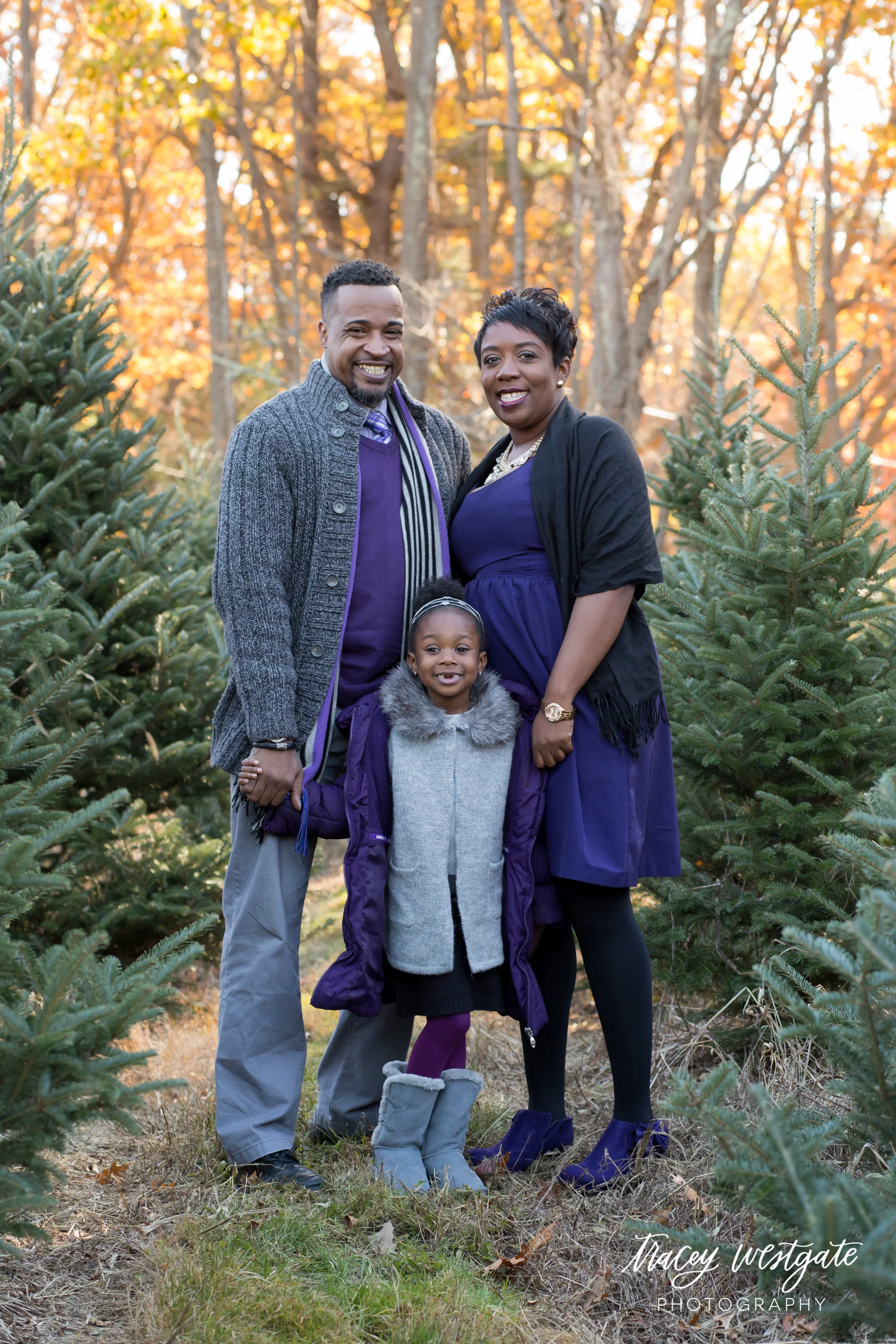 I love the purple and grey combination, the layering, and also the footwear!
