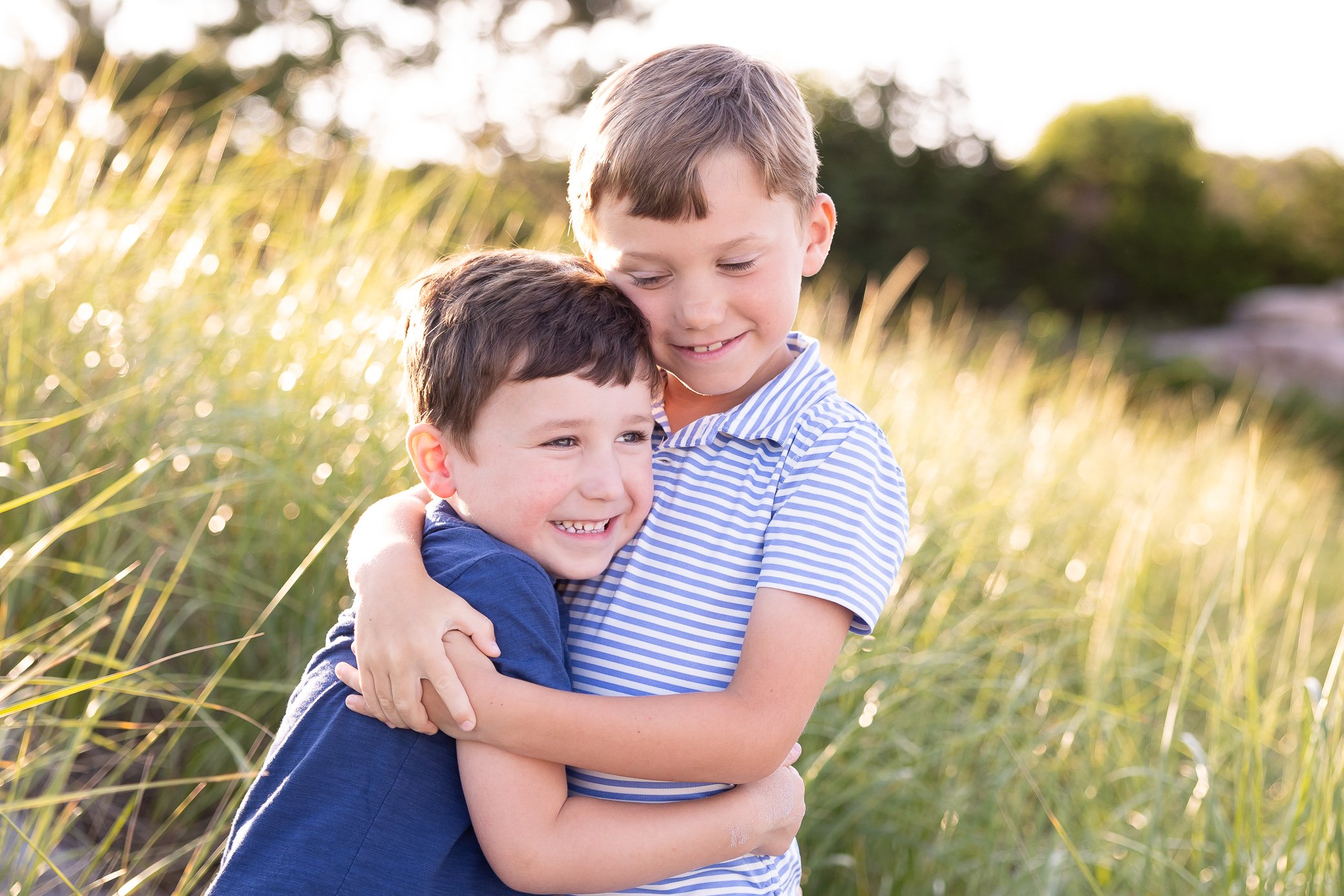 boys hug on beach Tracey Westgate Photography-1.jpg