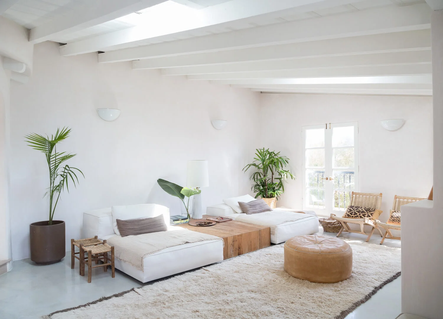 Designed by: Gordana Golubovic | Photo By: Lauren Moore | Content via: Est Living