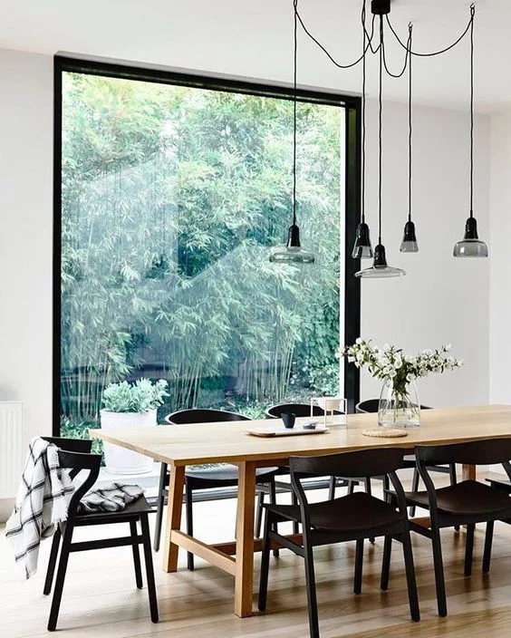 Styling by: H eather Nette King / Content via: Home and Garden Magazine / Photo by: Dereck Swalwell