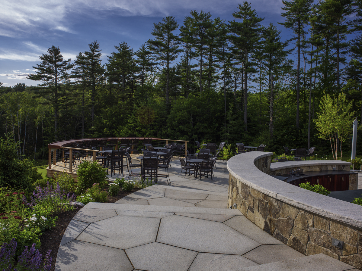 On-course dining at Over The Ledge