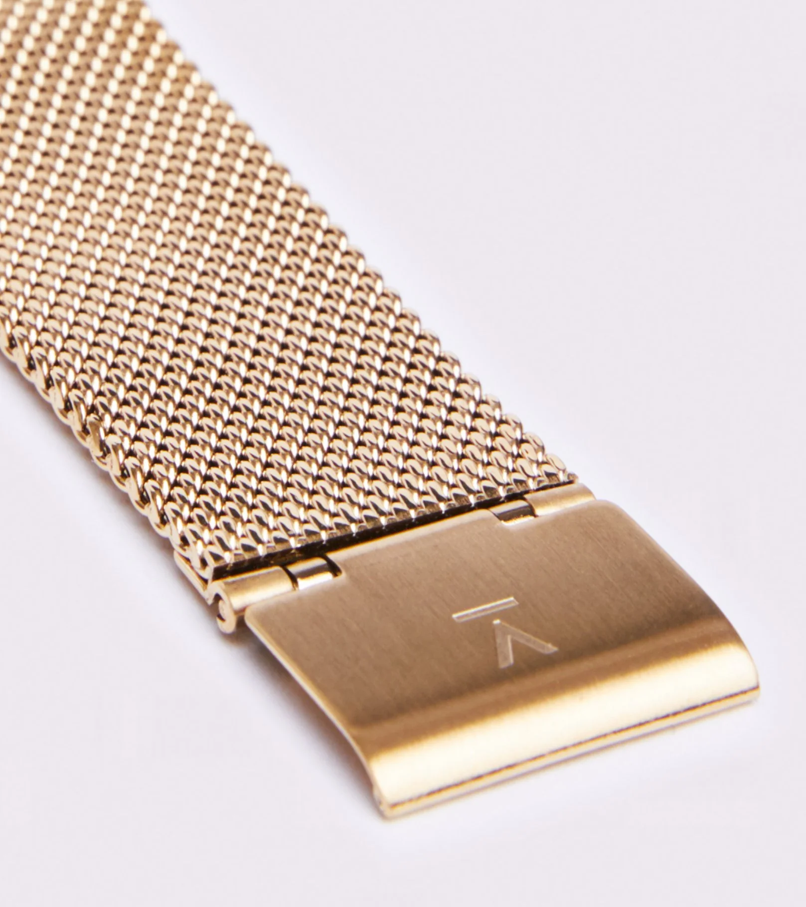 Votch_Buckle_Mesh_Gold.jpg