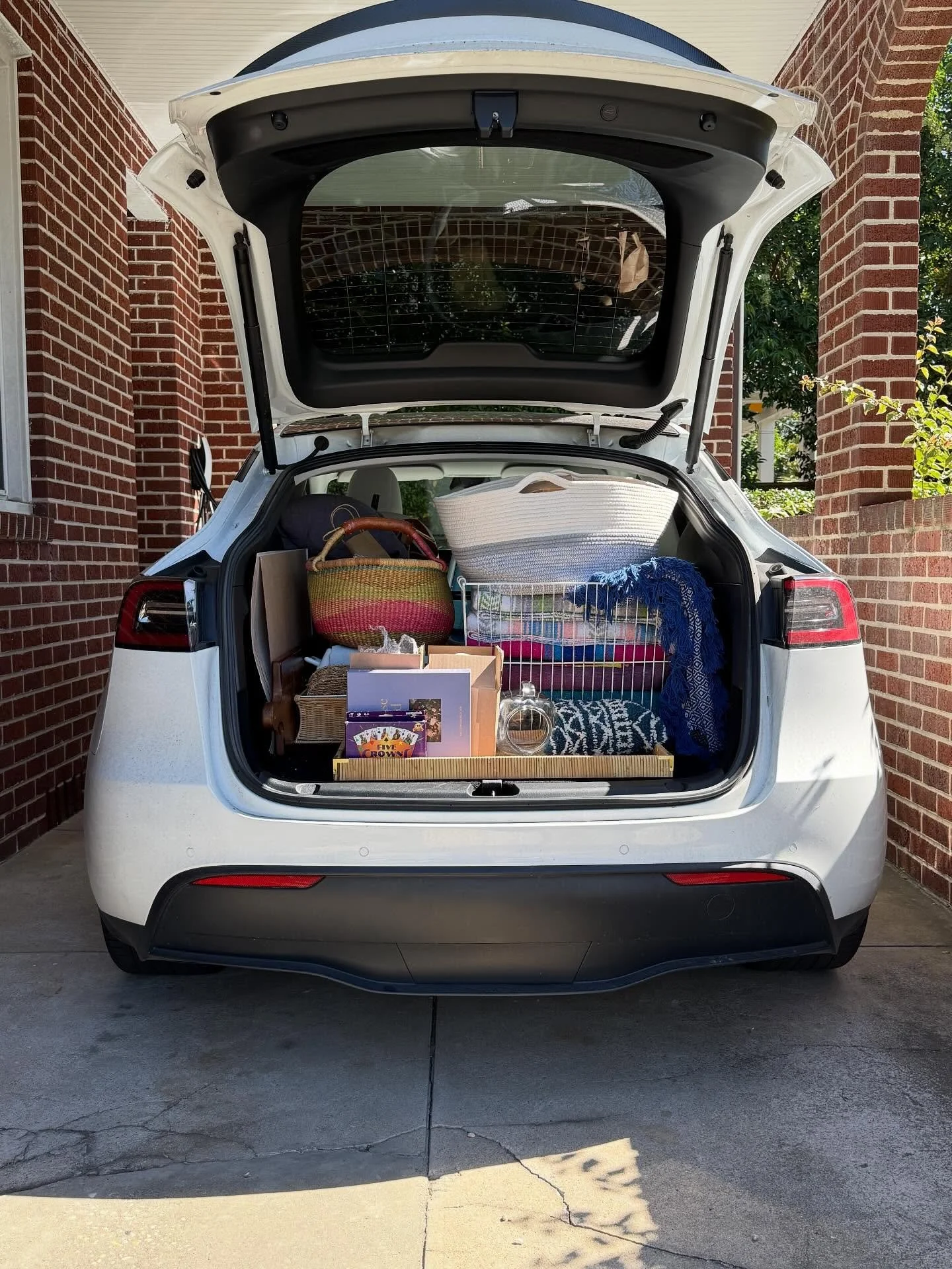 Love an aesthetic pack!
Ready to go SI bound!

with way more than I need 
and 
everything I want