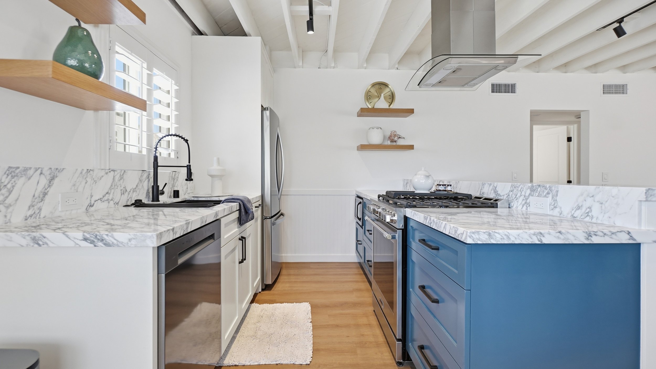 6601 Seashore Dr. Newport Beach, CA (15).jpg
