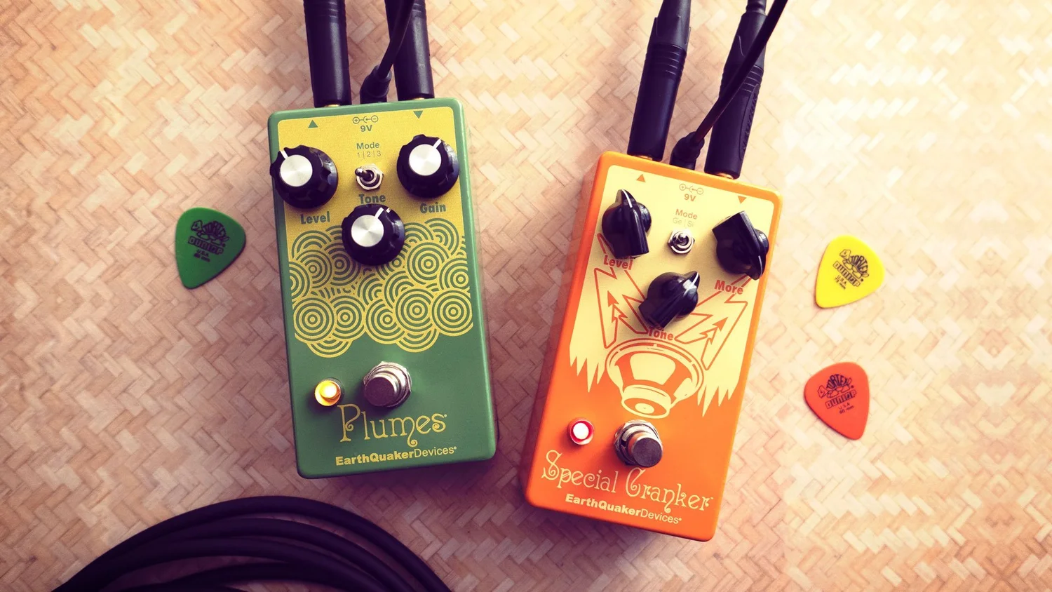 オーバードライブからディストーションまで：Plumes/Special Crankerを 