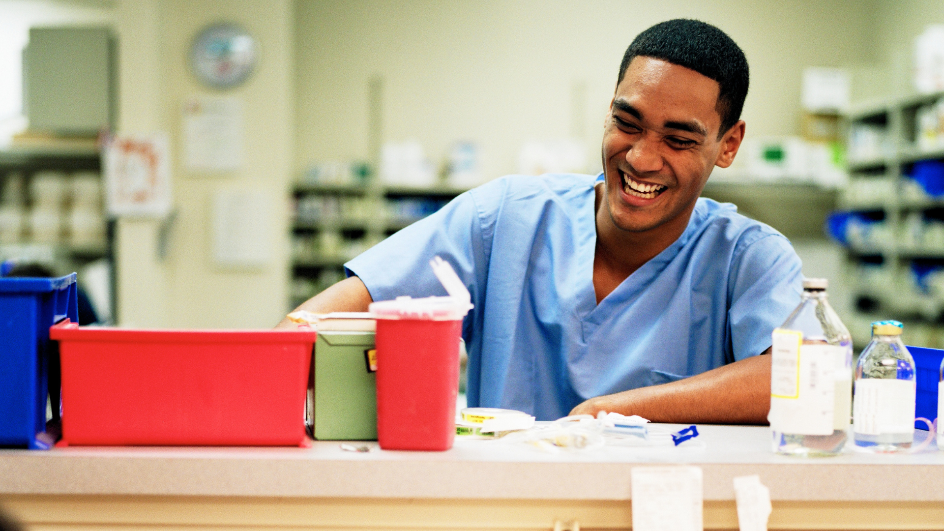 indispensable-health-hospital-pharmacy-services-staffing-telepharmacy-management-pharmacist-pharmtech-technician-clerk-oncology-clinic-health-system-home-infusion-ltc-long-term-care (3).png