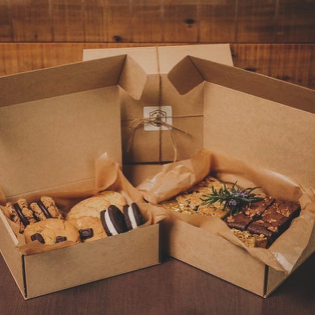 WIN a Mother&rsquo;s Day Treat Box curated by Bespoke Kitchen.

We have one mixed slice box and one mixed cookie box to giveaway 

To enter into the draw. 
Simply tag a motherly figure worthy of this gift. 

The recipient must be based in Queenstown.