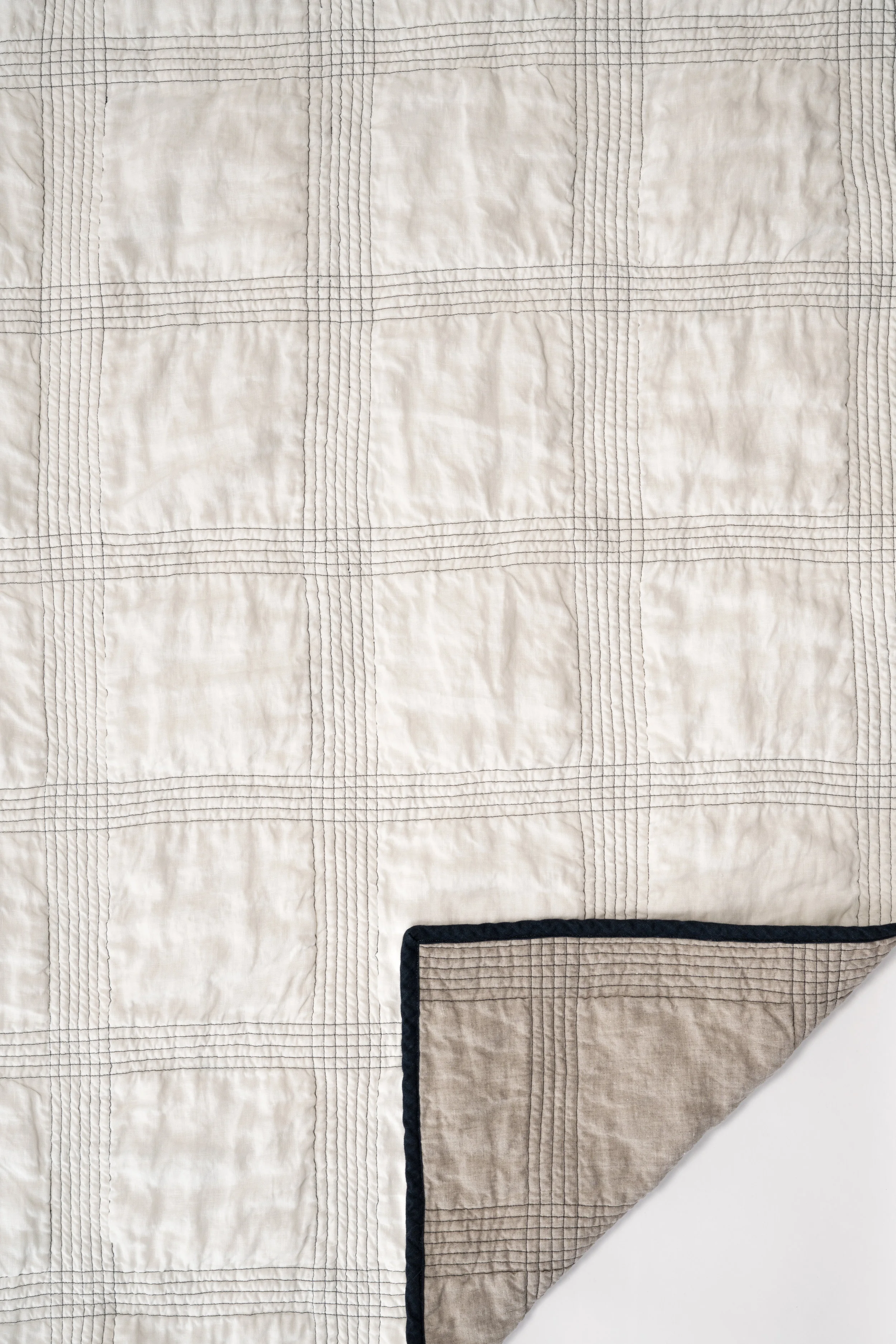 WhiteWindowpaneDet.jpg