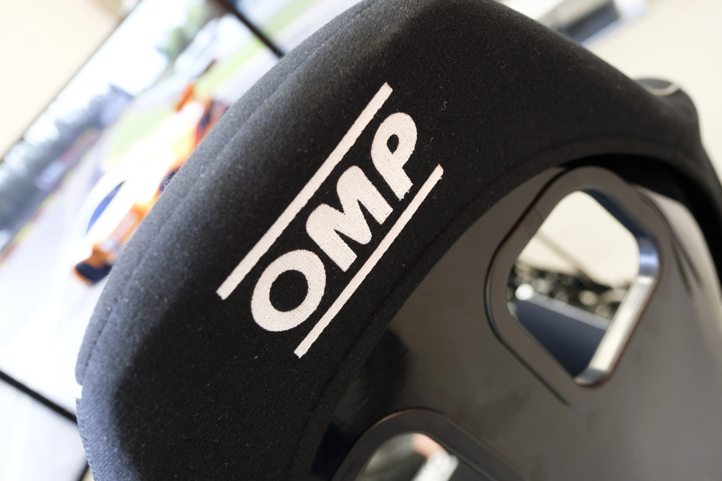 OMP racing seat featured in SIMTAG simulator