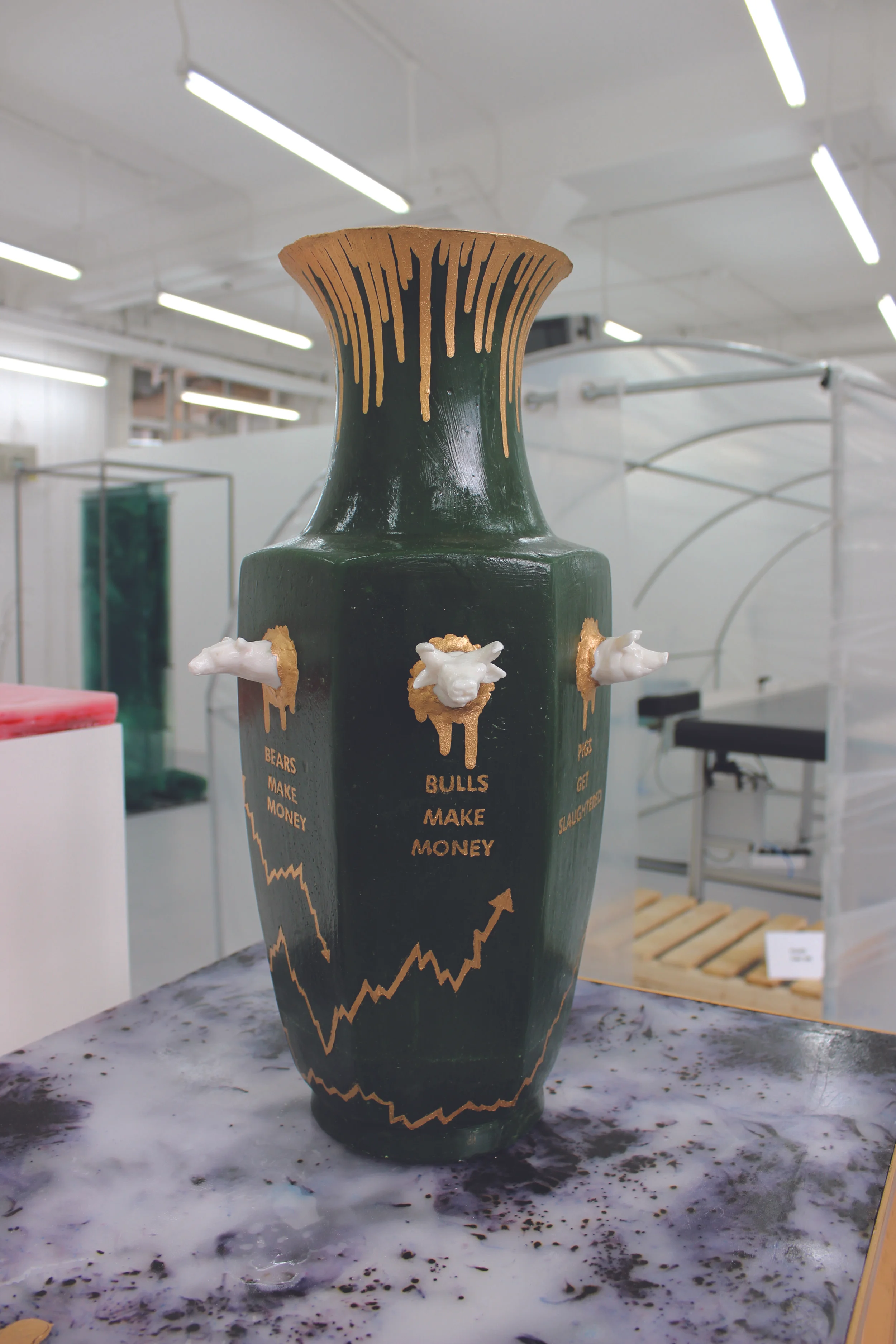 Bears make money, Bulls make money, Pigs get slaughtered