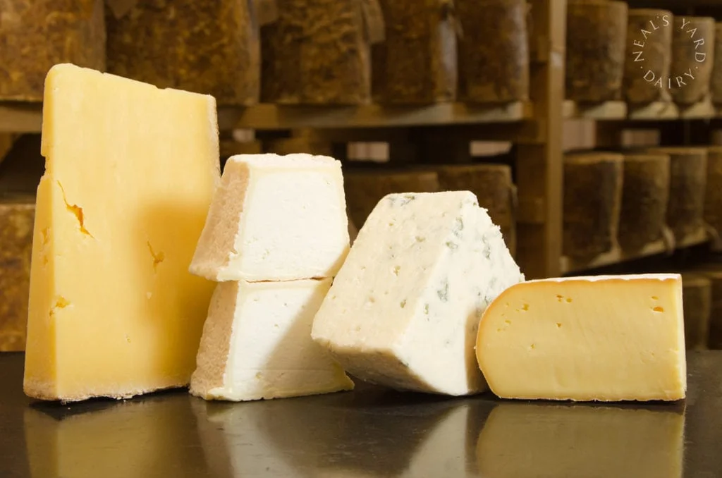 monthly_cheese_box_07-18-1024x678.jpg