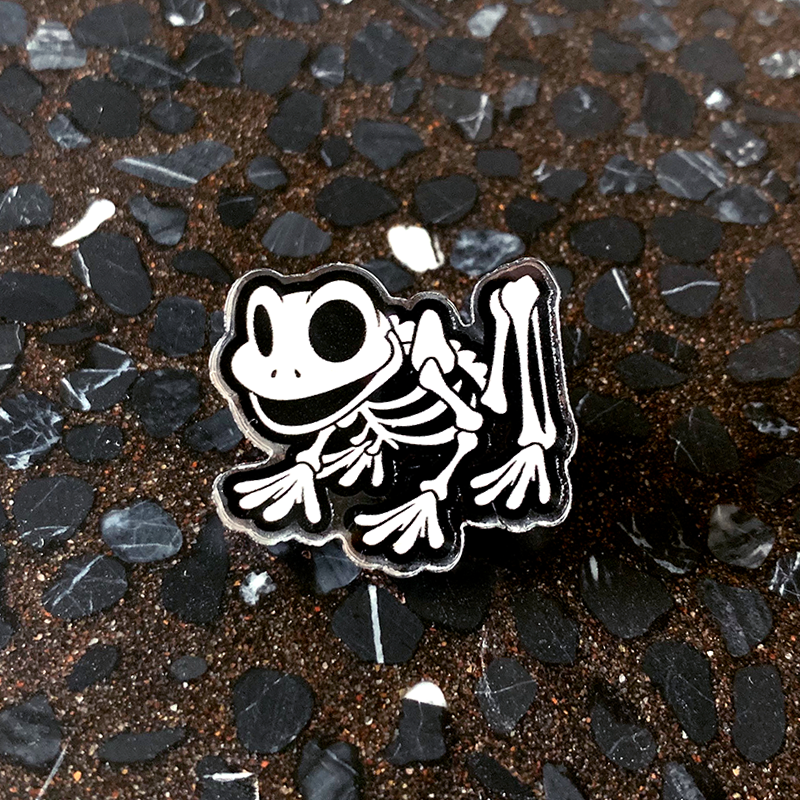 Store_SkellyFrogPin.png