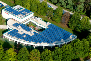 750KW Ground Mount and Rooftop System, Chimes International - Solar