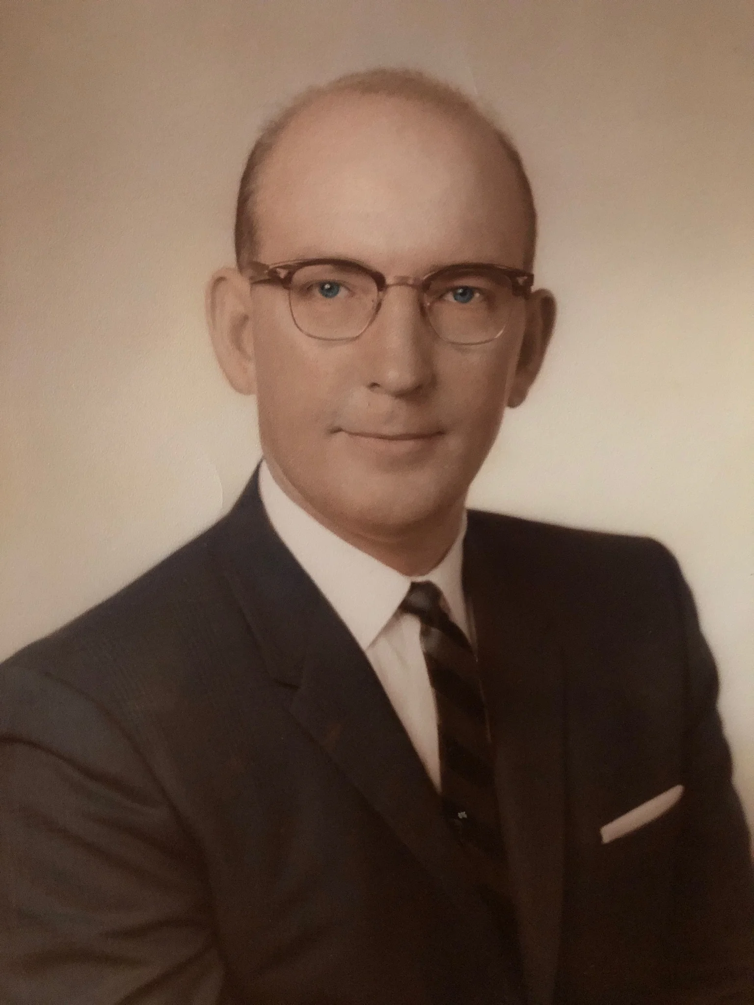 Elwin Pugmire Arnell