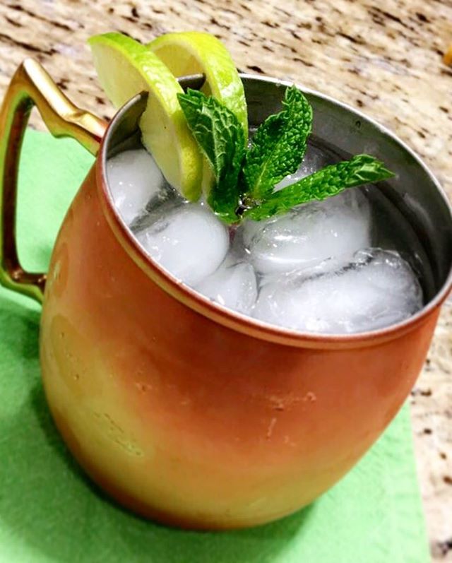 Wishing it was the weekend with a little Moscow Mule action featuring my fave @titosvodka 🤤#its5oclocksomewhere #moscowmule #titos #titosvodka #earlyweekend #thisrtythursday #turnup #instatipsy #mintygreen #limelife #instadrink #instaeats #hobokendr
