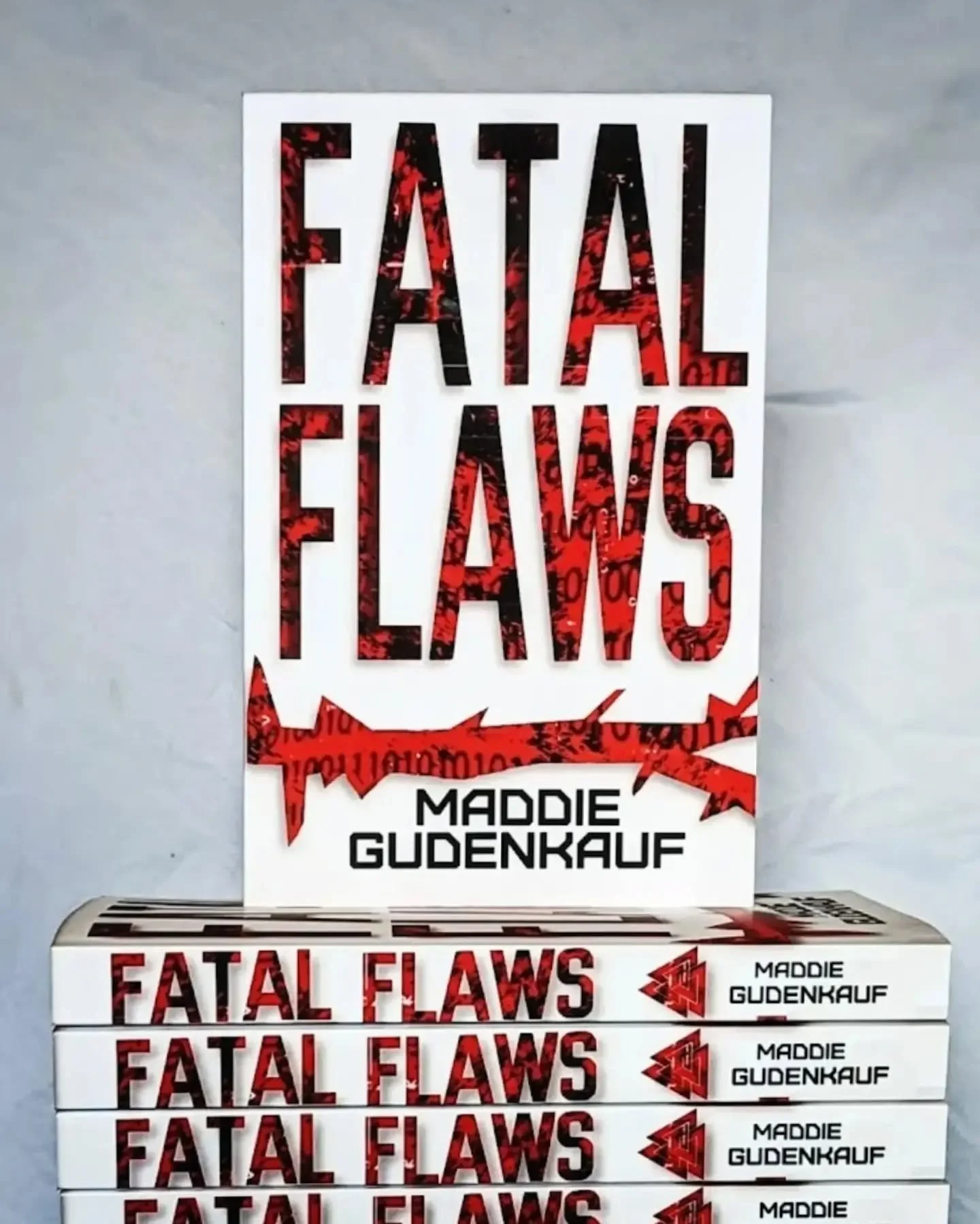 September is #deafawarenessmonth! Did you know "Fatal Flaws" by Maddie Gudenkauf features a Deaf character? Sammy Creighton is a freelance graphic designer and roommates with Ada, which ropes her into the shenanigans to save the world from 