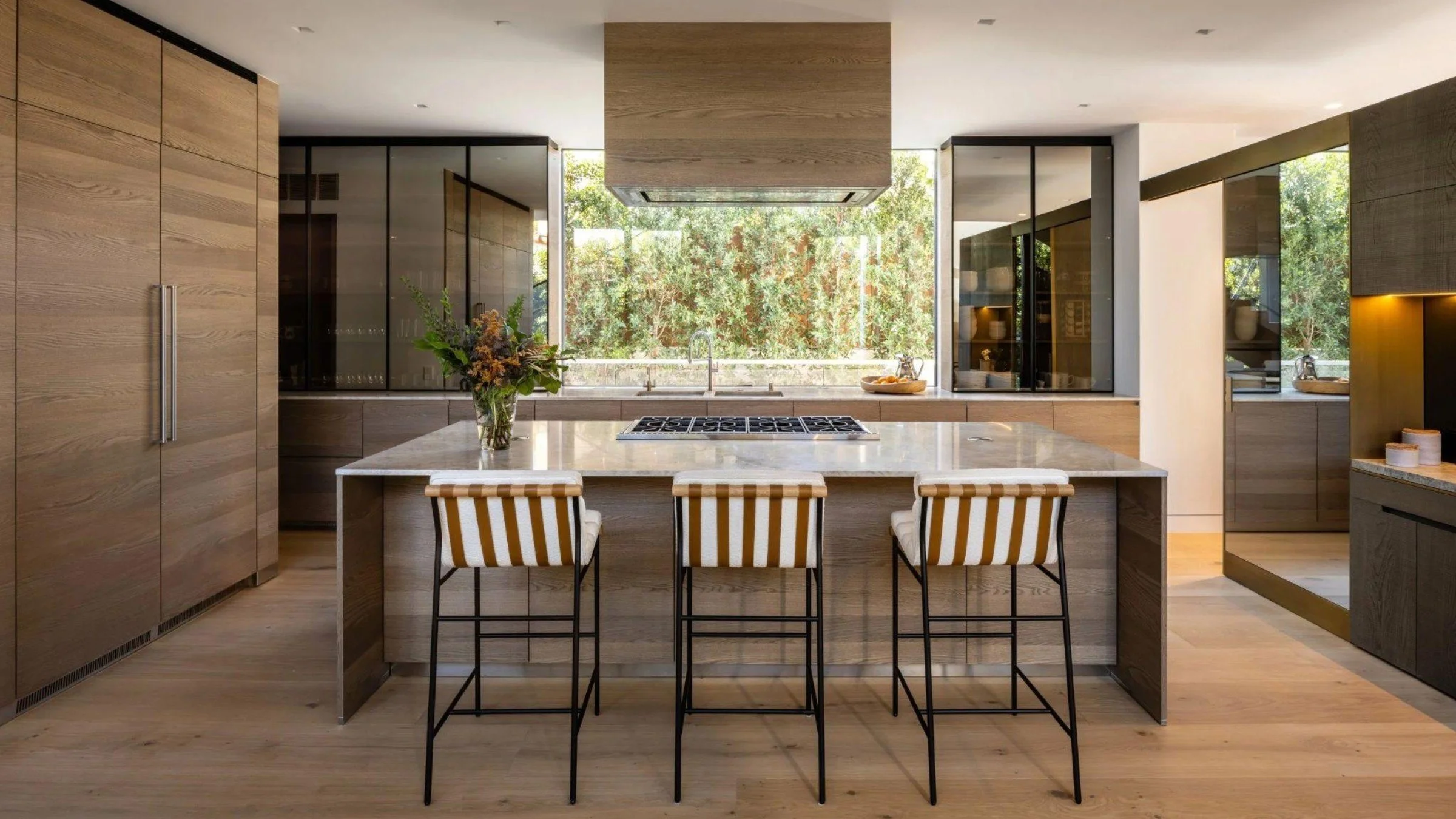 JH Desn Studio - Residential Portfolio - 2026 Page 033.jpg