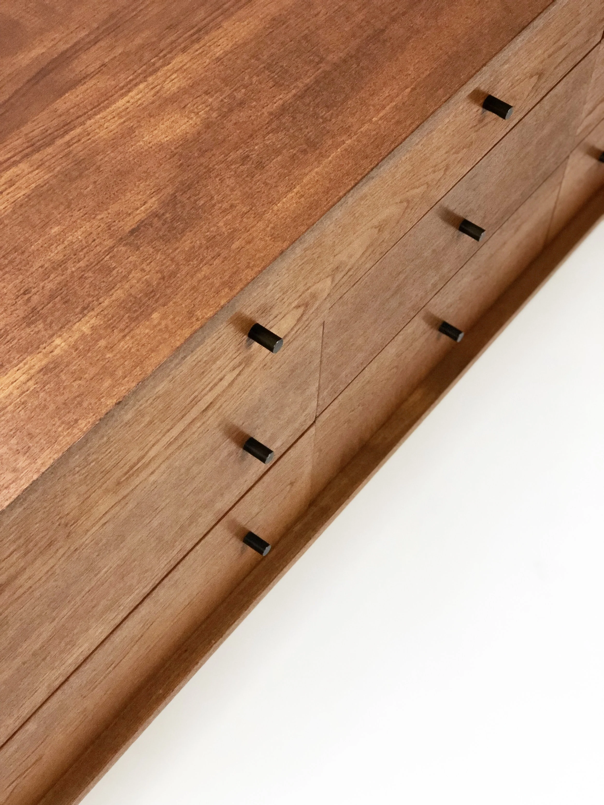 RS Associates Dresser 03.jpg