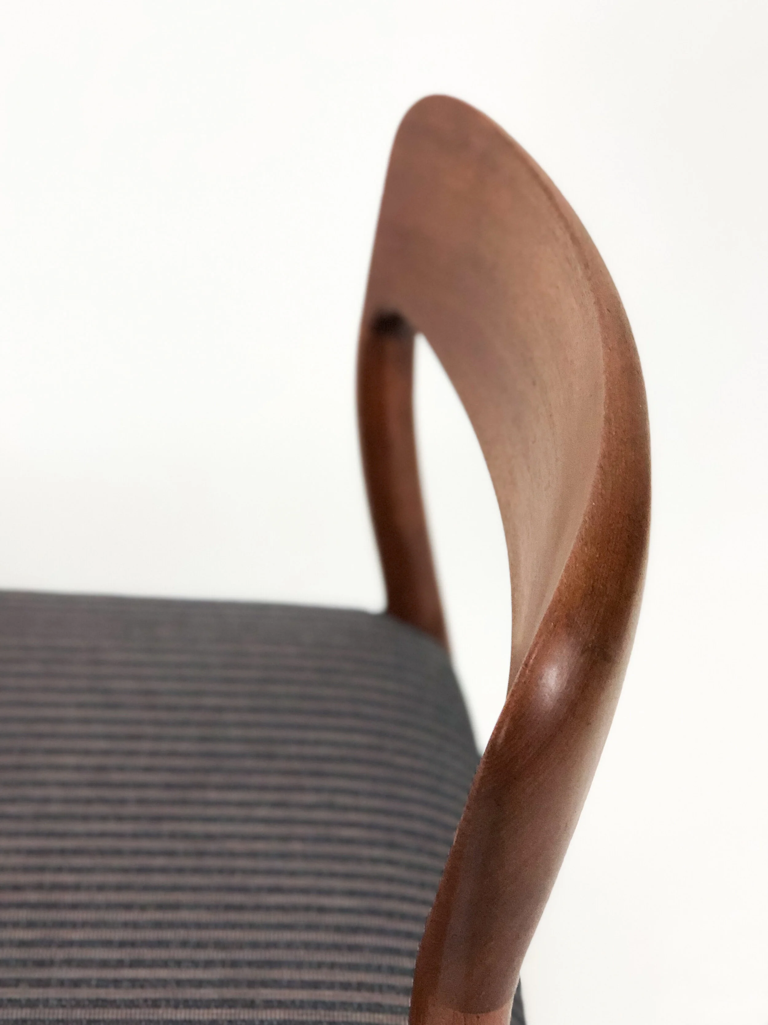 Niels Moller Model 75 Chairs 02.JPEG