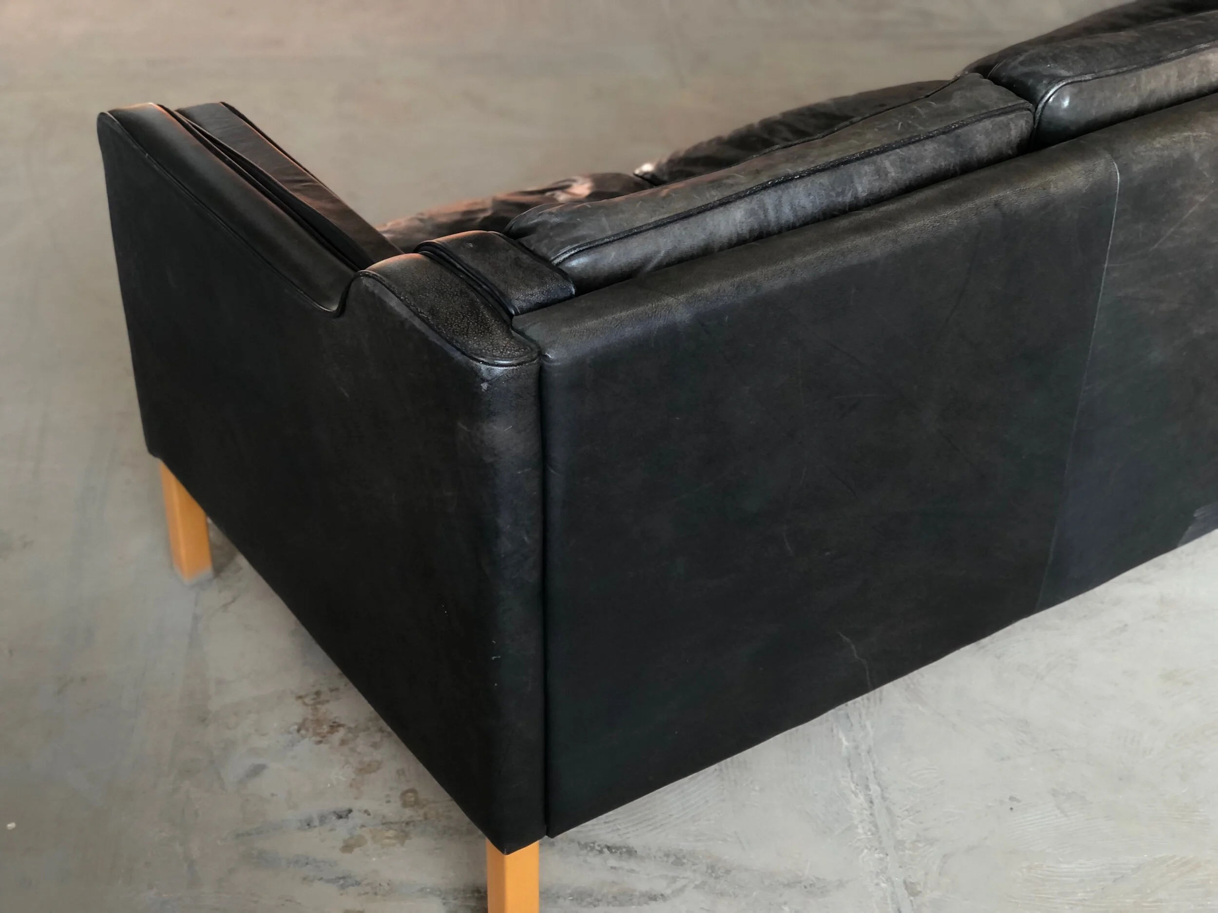 02B93190-3D4D-418B-A01C-50F804FB72F7