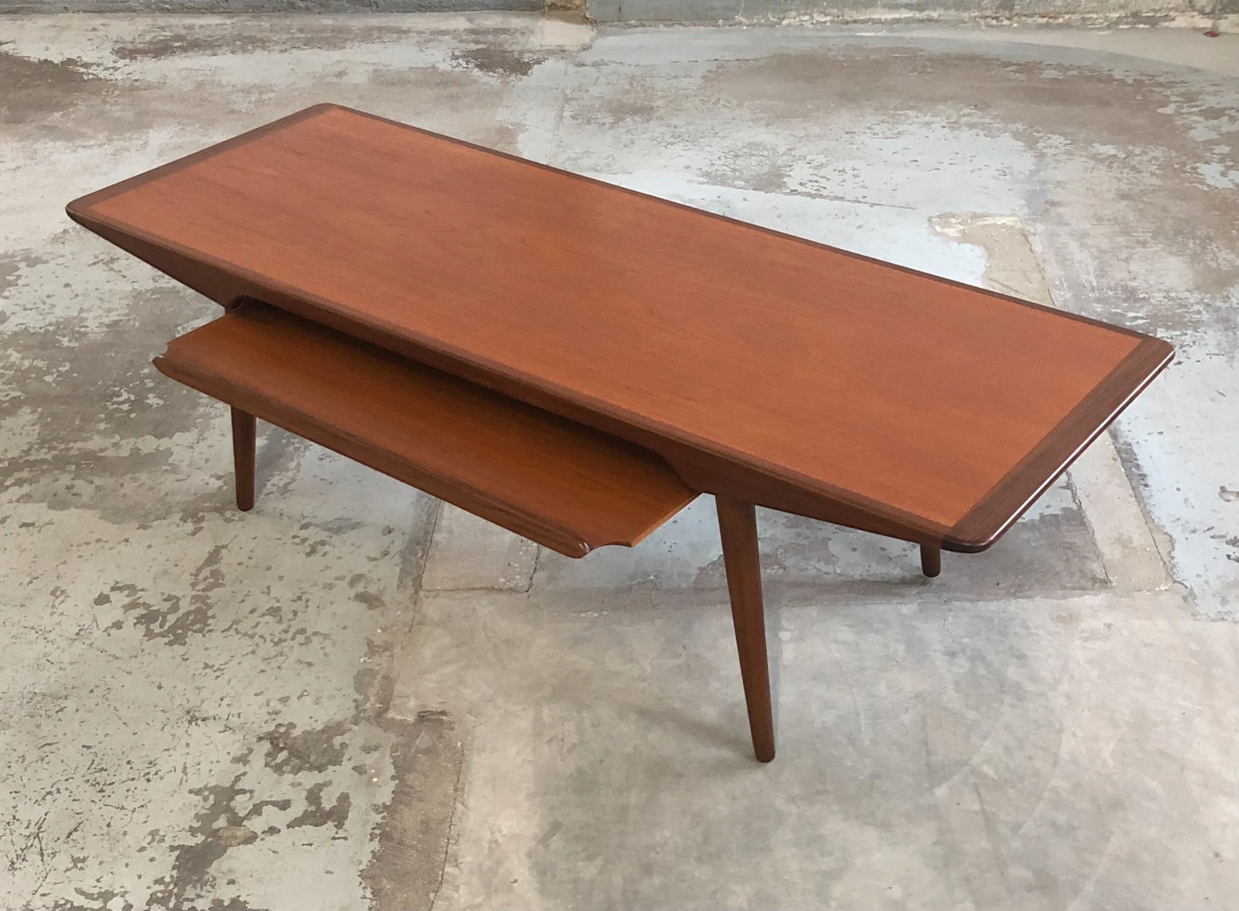 84306567-C787-4BF1-BEB7-C621FB33A96E