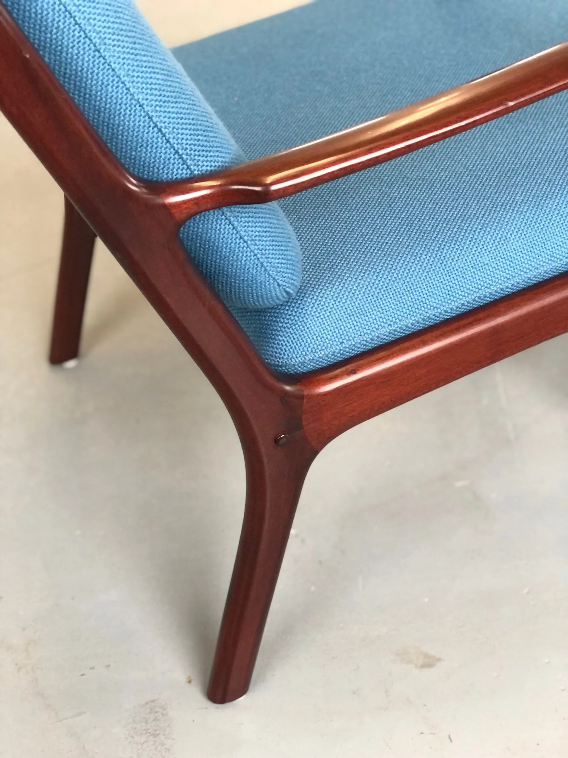 0C3A6BDD-F46A-4D6D-9260-8363166A1AB7