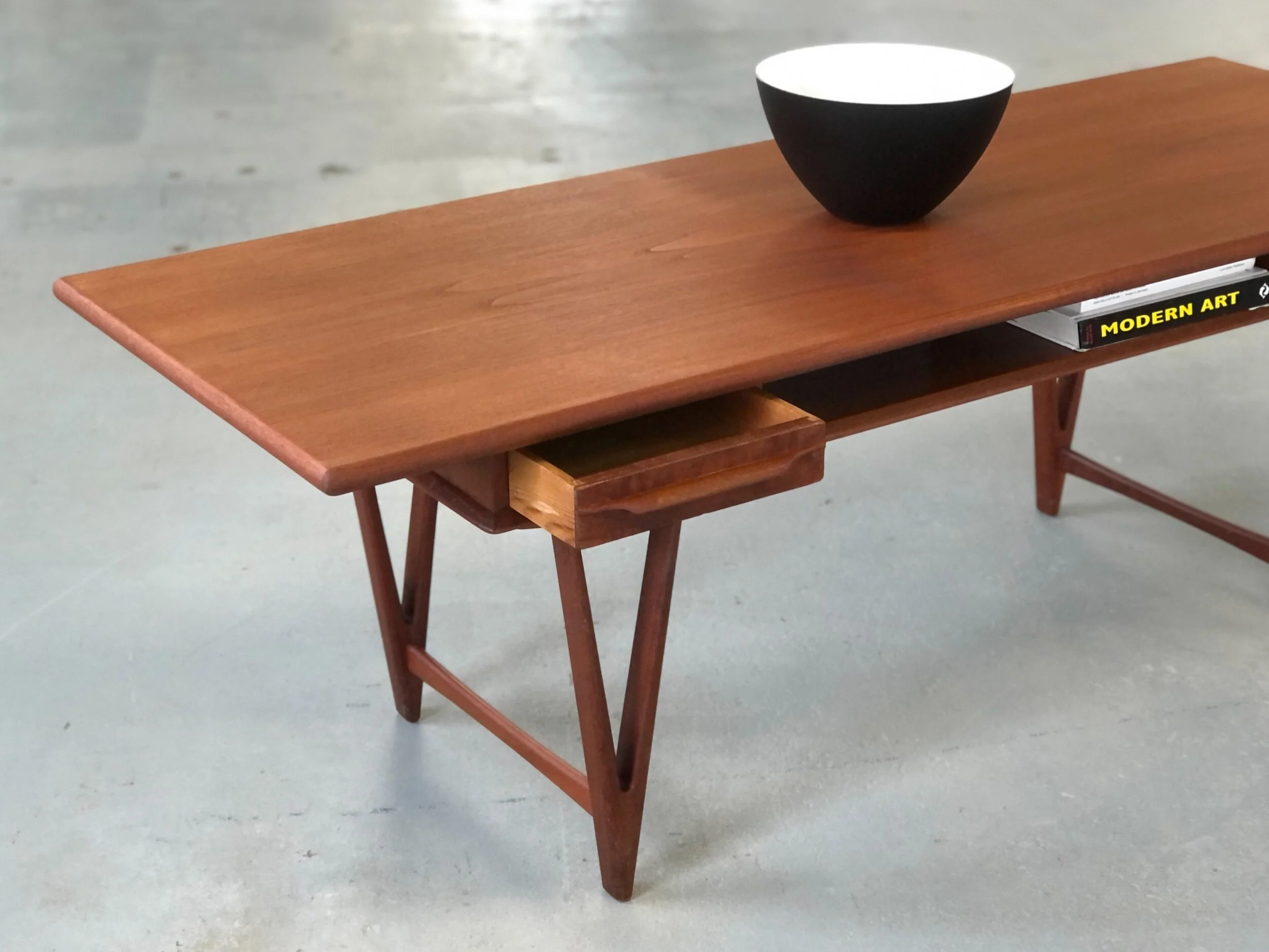 6F8E940F-018C-4D4C-BA8C-E4AB86687D0C