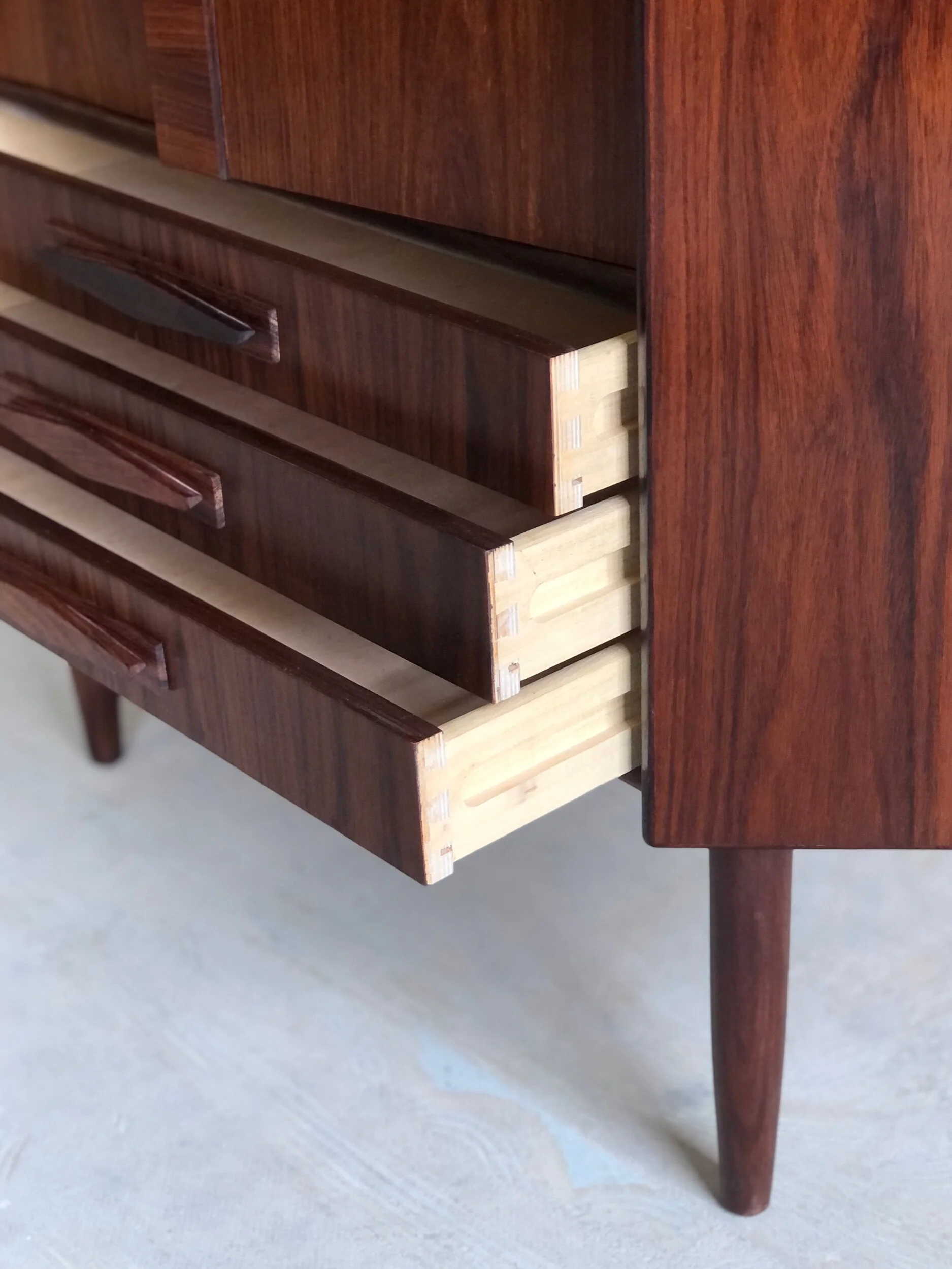 497D7ED4-F48B-40EF-A262-D8B52138F7BD