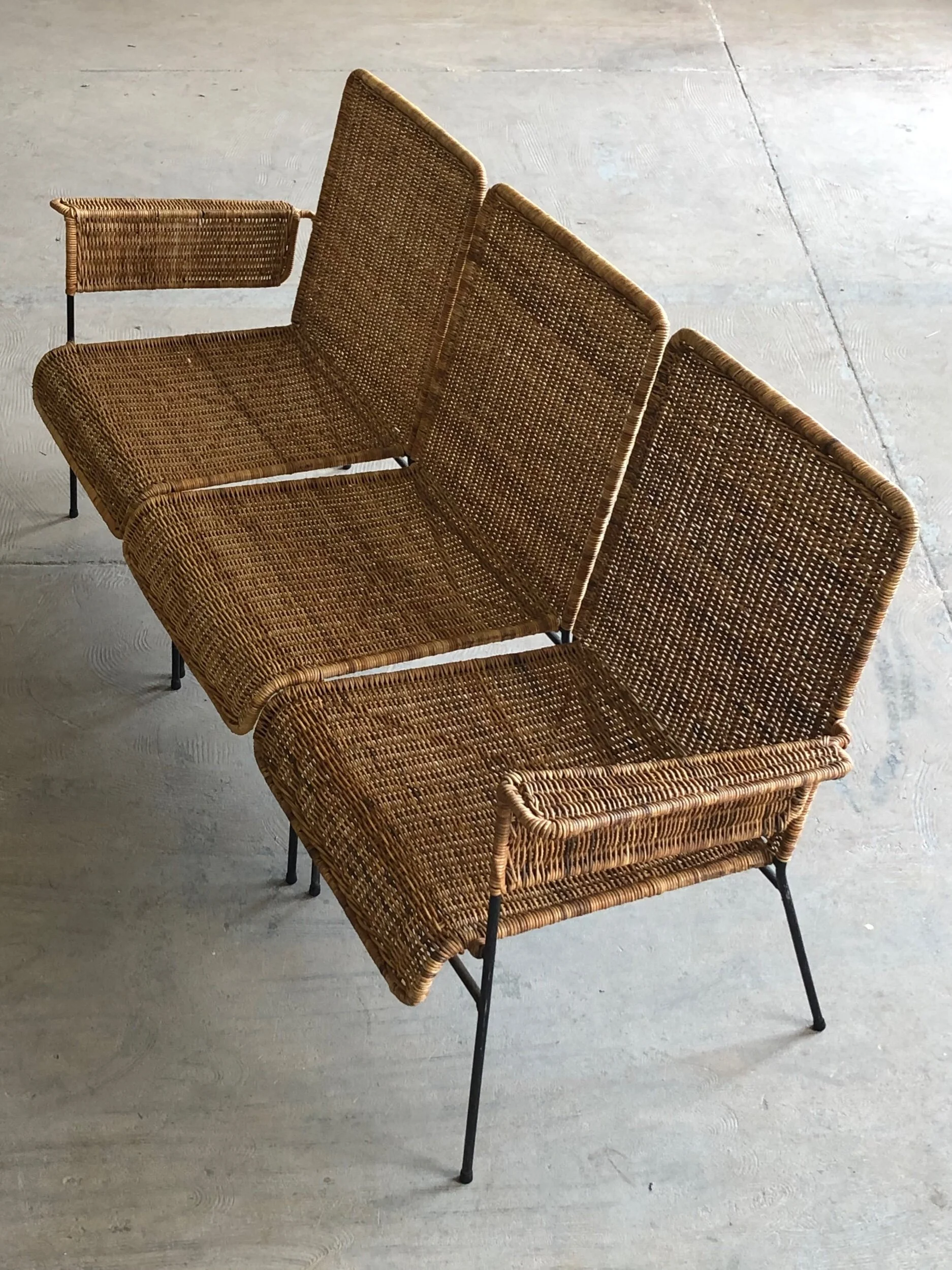 396299E7-BEB4-4BE7-9AC1-ABD55F02AE51