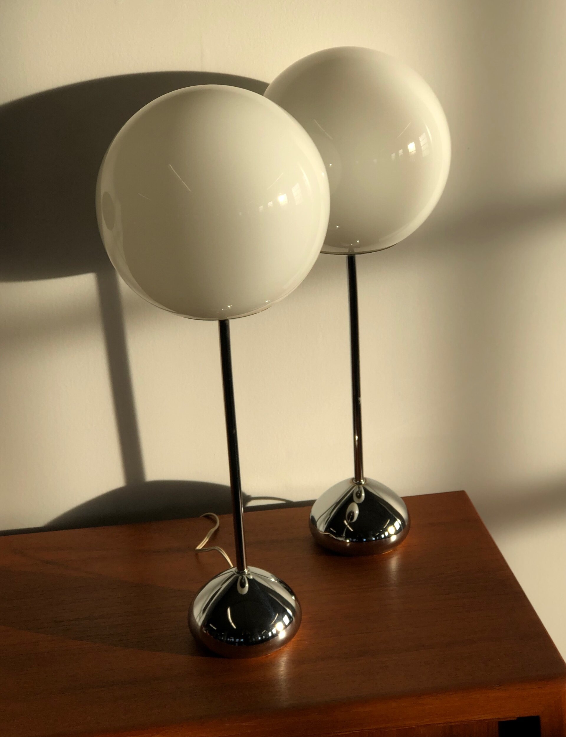 E2302733-7ADD-465D-A241-F0869E3FADE3