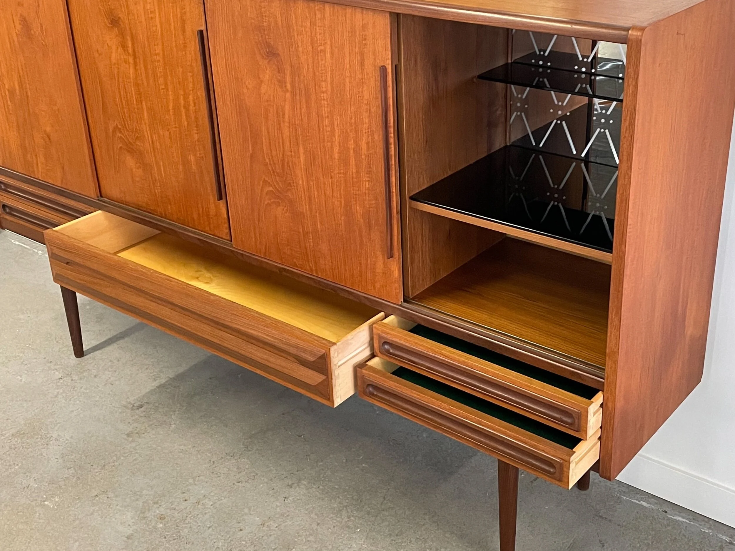 A8AE40BF-A56C-4A0C-A4D8-3E895868F372