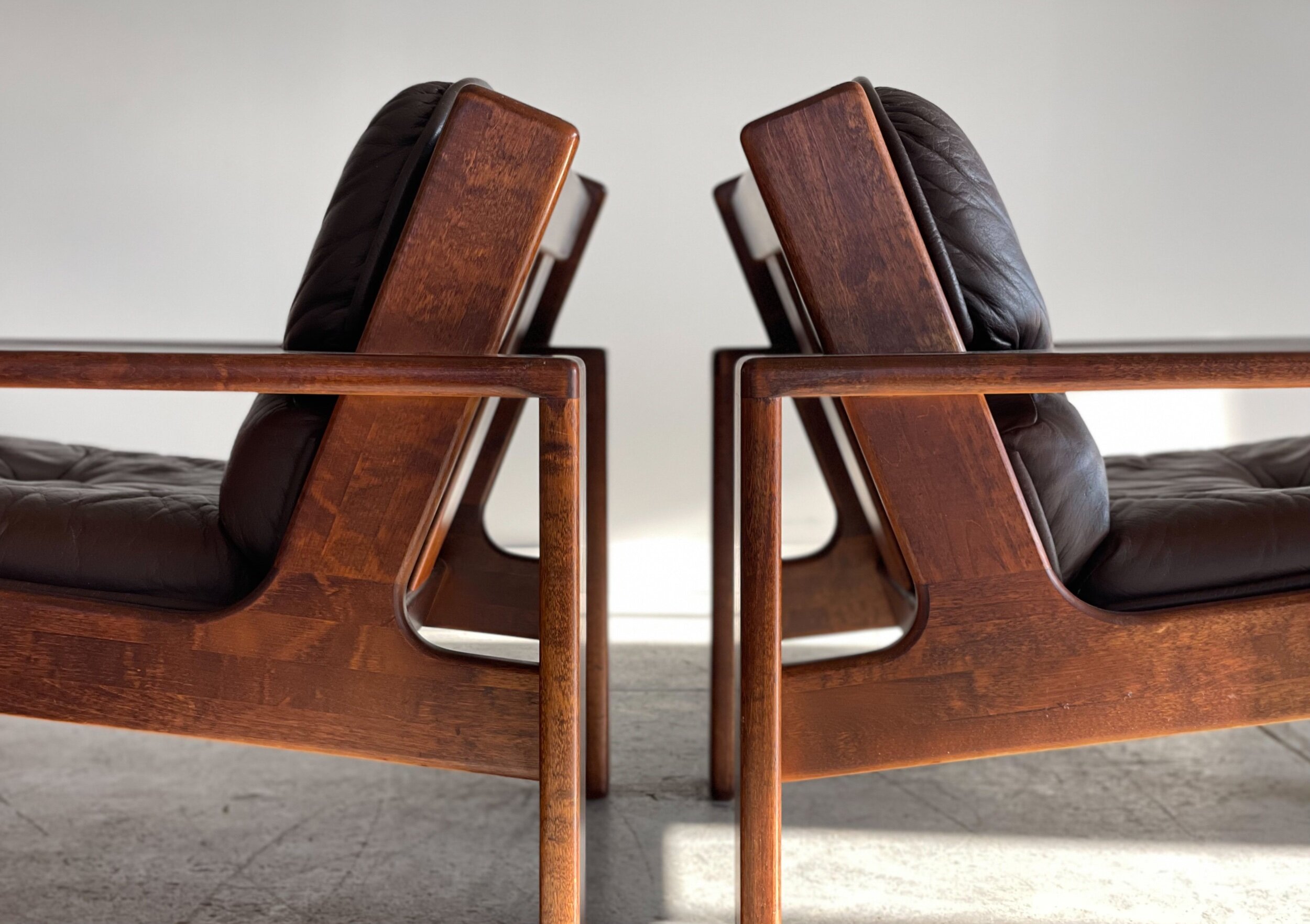 F5F28E9A-49E2-45BE-BD3C-9FBB7D0BCD8E