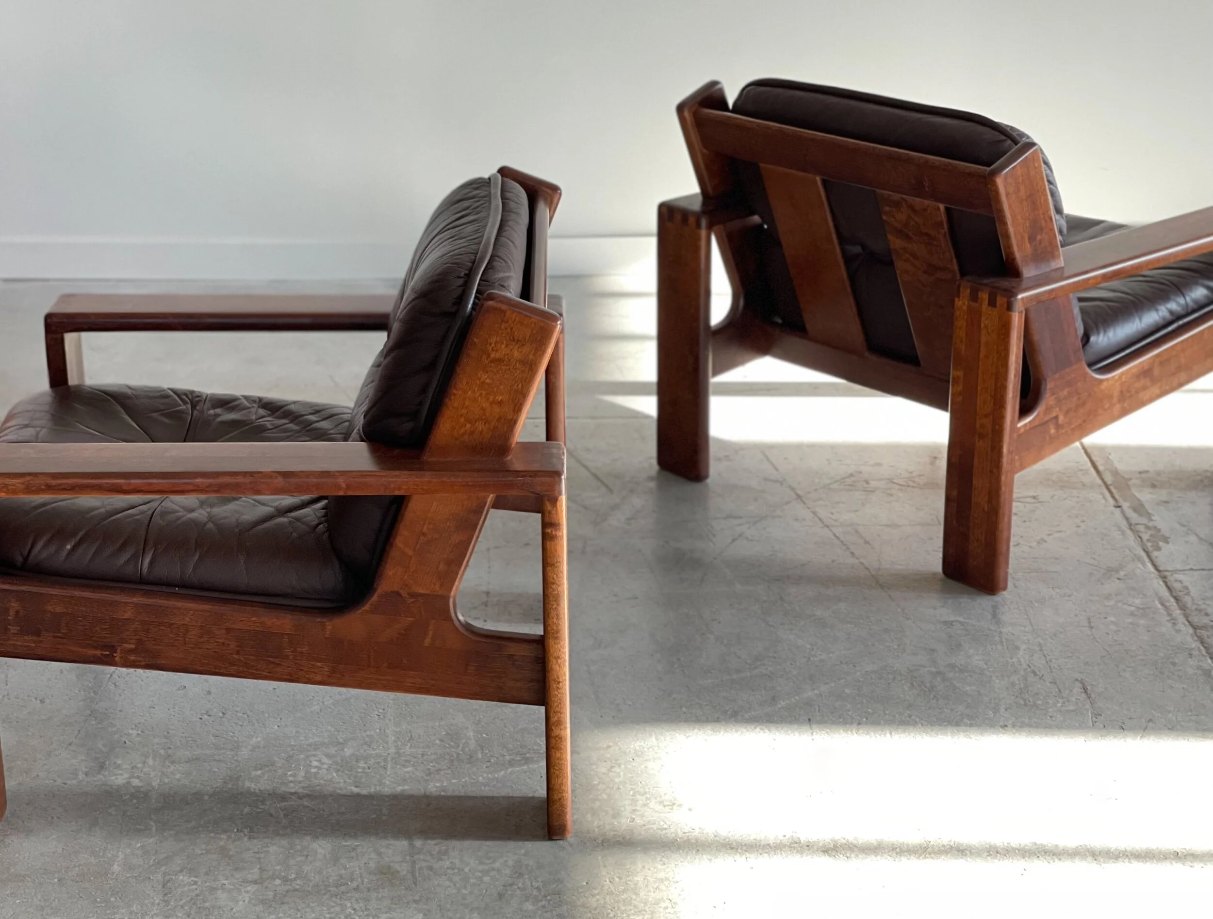 Esko Pajamies 'Bonanza' Chairs — 84 1/2