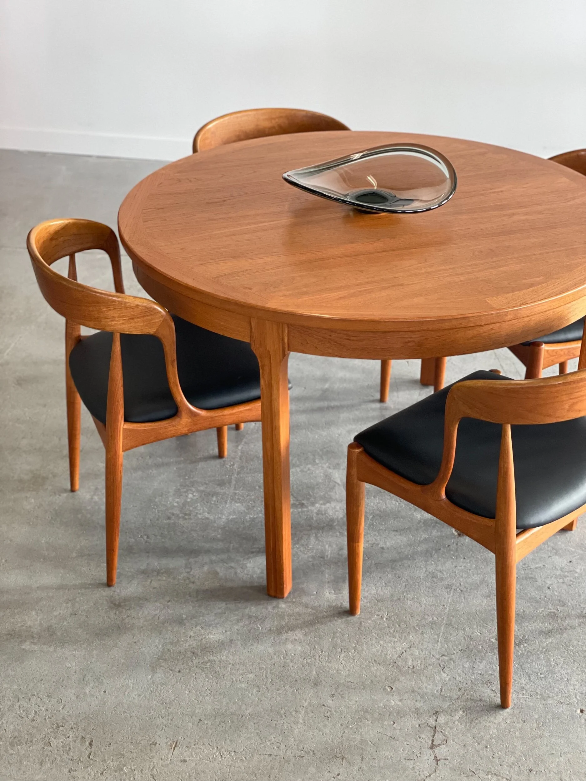 EC8D2DAC-36BE-48F1-B0E0-F06A7779EFB9