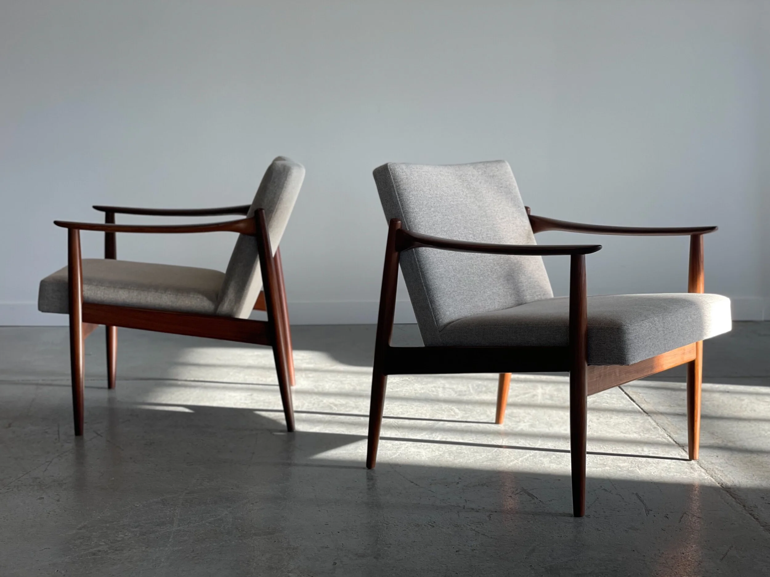 865E20DF-BEF7-4D73-AA7B-129C6C122D3E