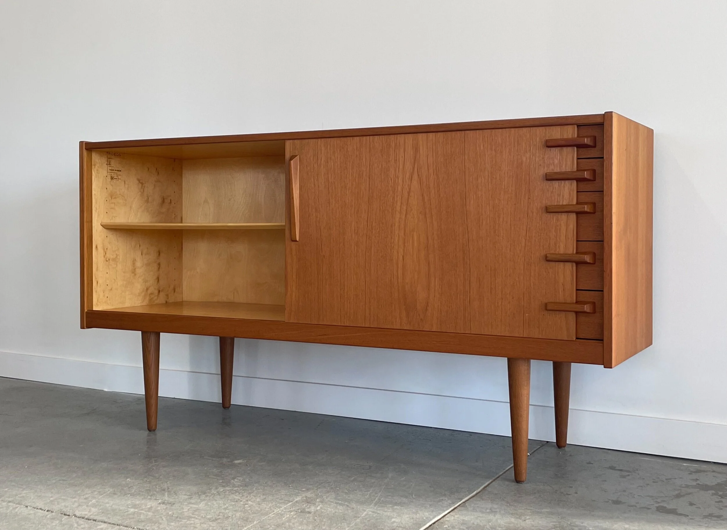 A3AF7F1A-D14C-4AE9-9F5C-95021EF44549