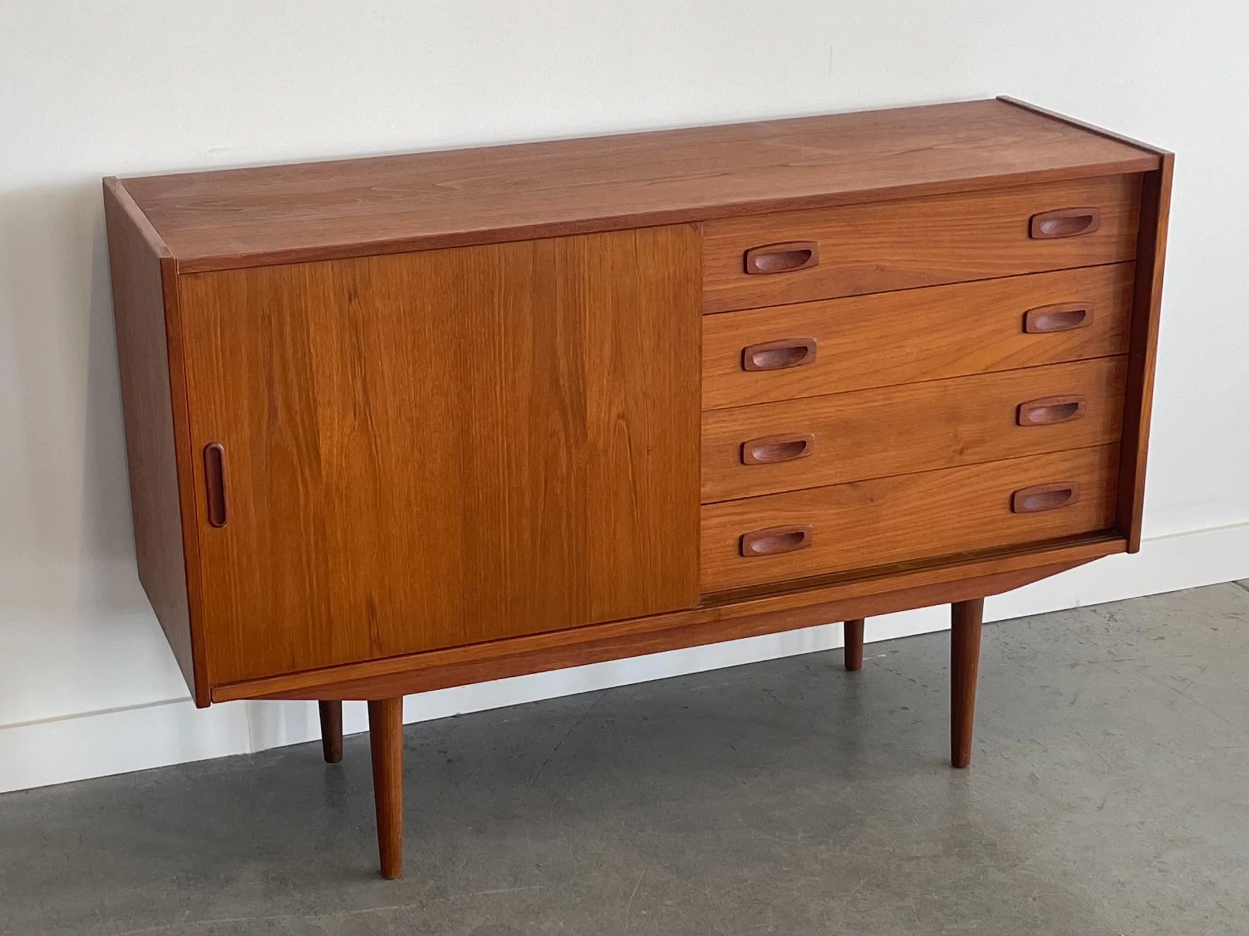 3262478C-7FF6-4E5B-89E7-A90B536C8112