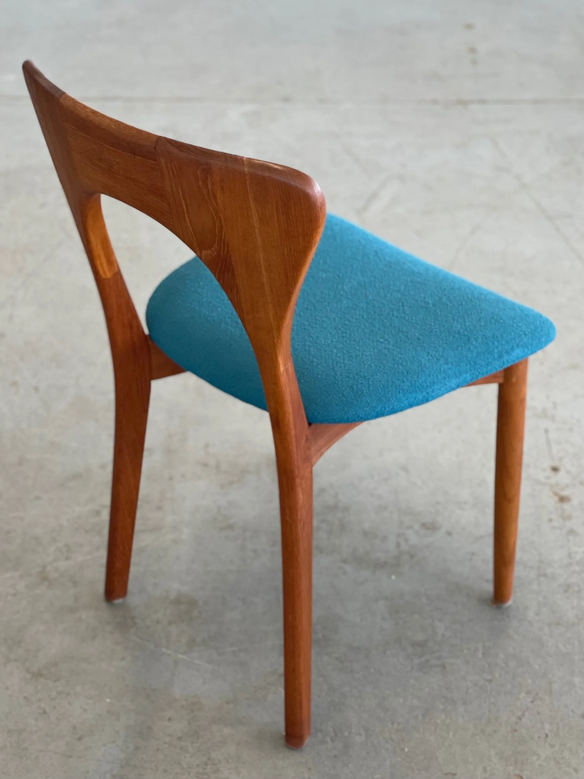 D3C64FC9-A04F-4140-A2F7-D9988FACC926