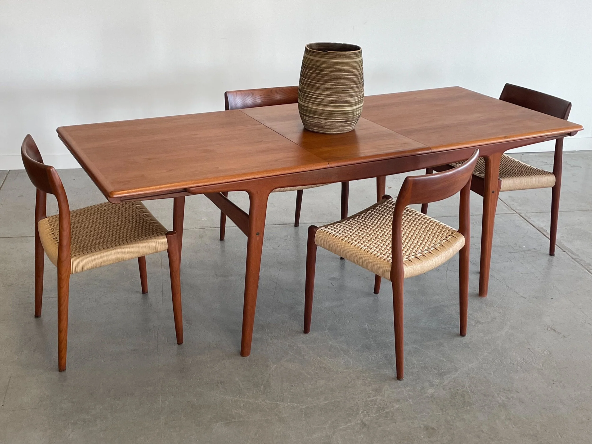 F91B0D3F-BB44-4C06-8EEA-386B59B353EA