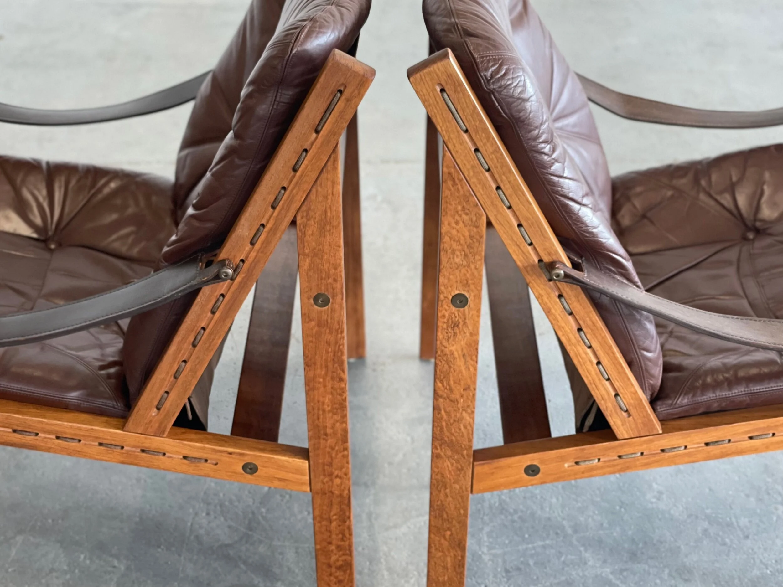 E37452D3-9596-4C47-BC4C-635535DE30AF