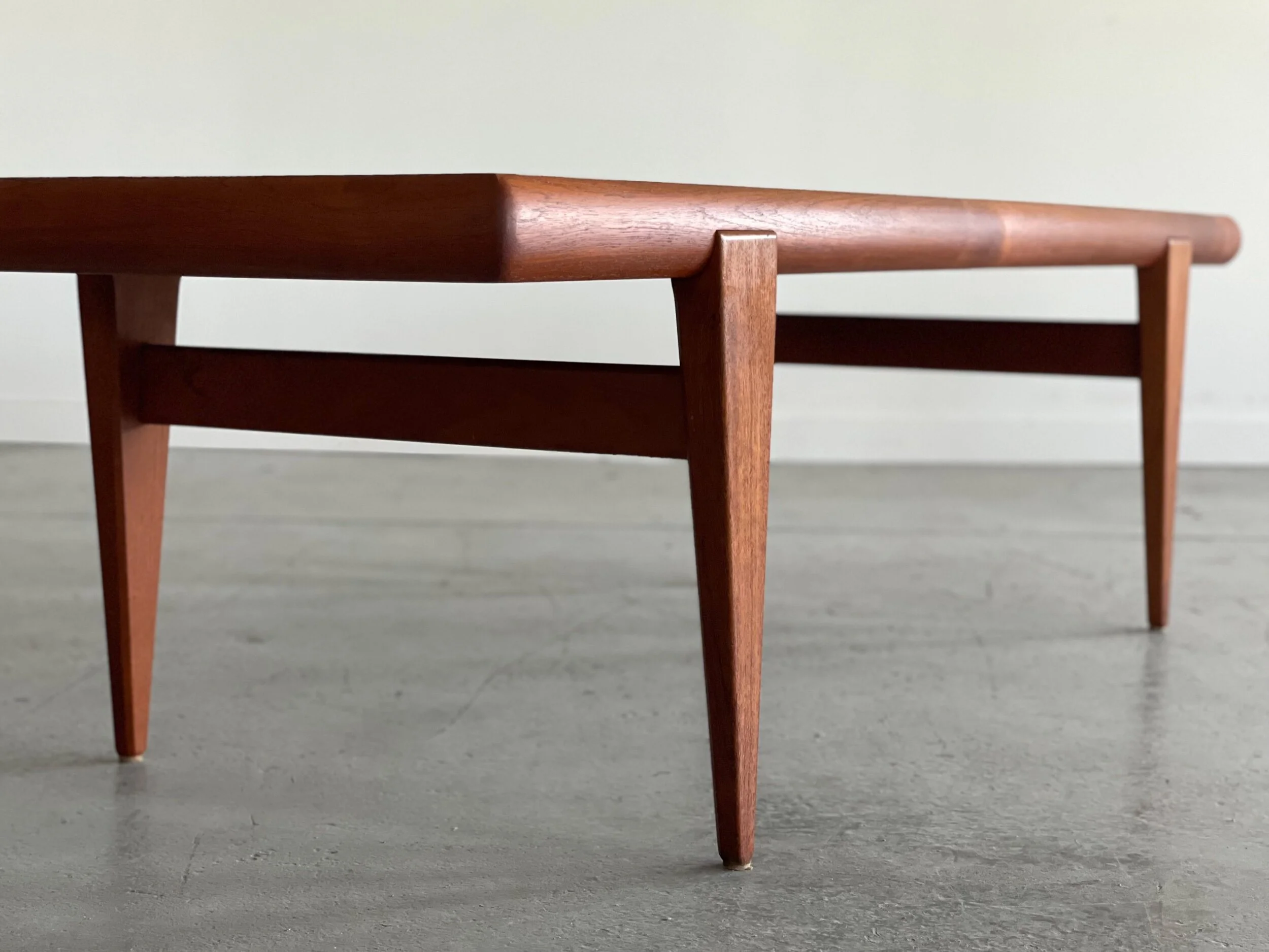 82670778-8DE2-4CF7-A355-68055C2AE756