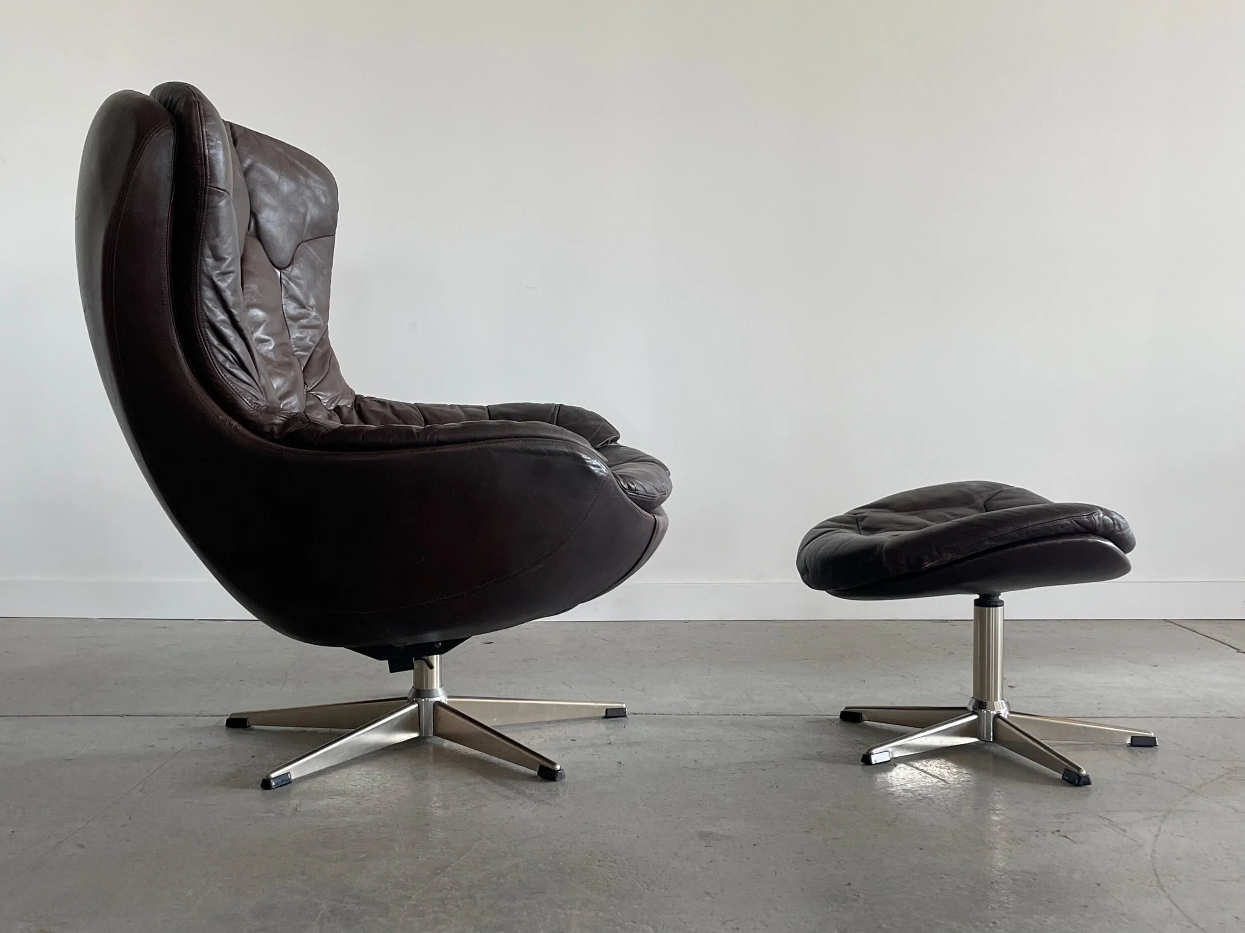 27464B5A-00B8-4C21-91BC-0ABE05707612