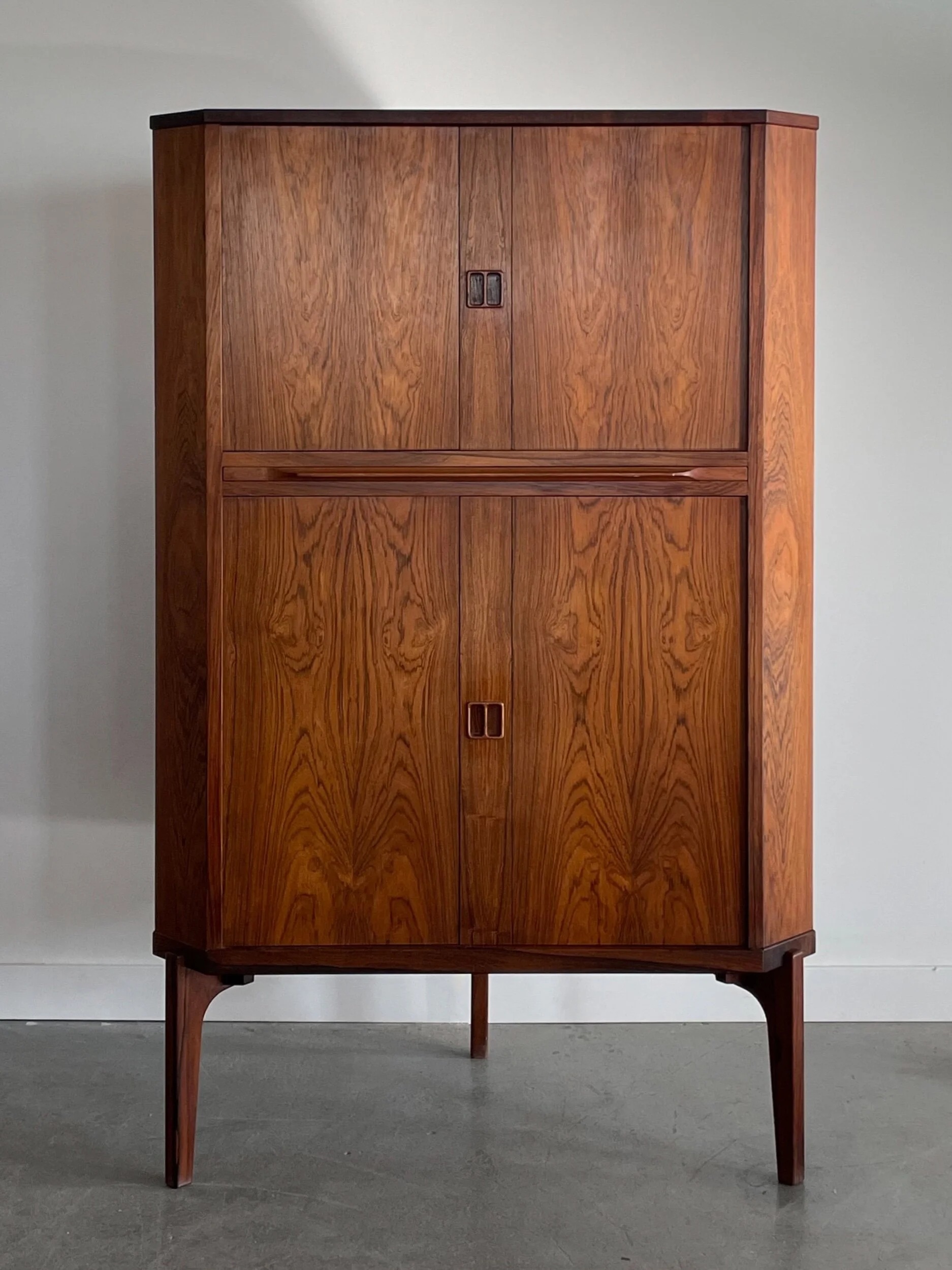 408B1DCD-5AFE-4AE9-8B05-007D6F14AD00